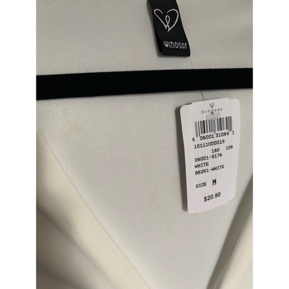 Windsor low cut bodysuit - Picture 3 of 3